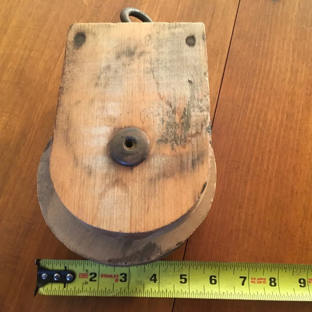 Decorative Wooden Pulley
